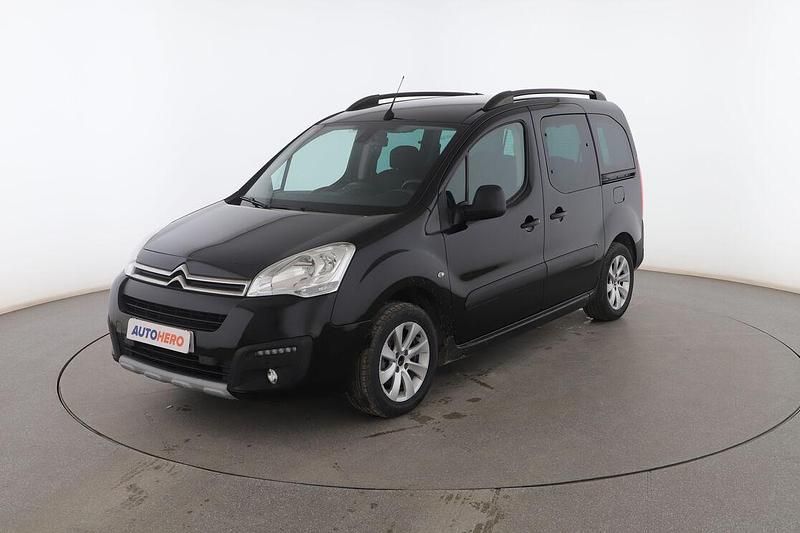 Negro Usado 2017 Citroën Berlingo Monovolumen | 12.699 € (Un poco caro) - Imagen 1/3