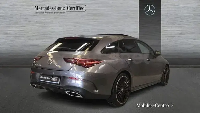 Usado Mercedes CLA200 163 HP (119 kW) 2024 Cinzento Carrinha
