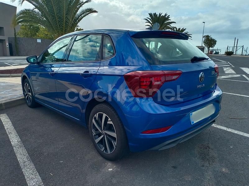 Usado VW Polo Life 95 CV (69 kW) 2023 Azul Berlina