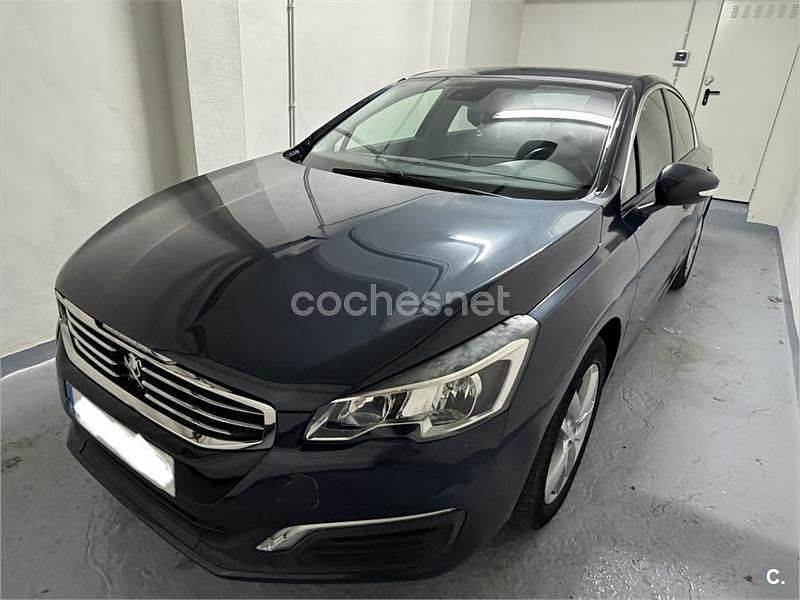 Usado Peugeot 508 Active 120 CV (88 kW) 2017 Azul Berlina