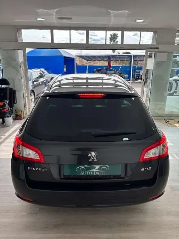Usado Peugeot 508 Active 150 CV (110 kW) 2016 Negro Berlina