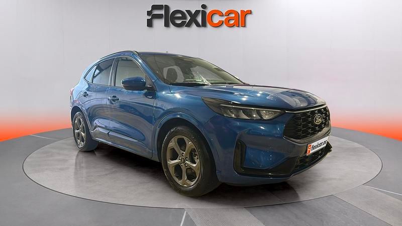 Usado Ford Kuga ST-Line 150 HP (110 kW) 2025 Azul SUV