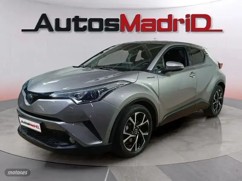 Usado Toyota C-HR Advance 122 CV (89 kW) 2019 Gris SUV