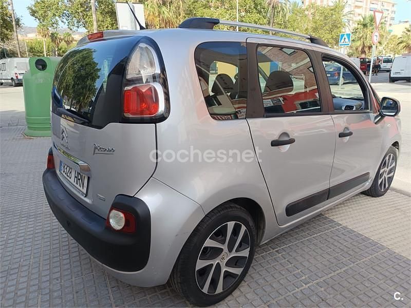 Usado Citroën C3 Picasso Seduction 92 CV (67 kW) 2013 Gris / plata Monovolumen