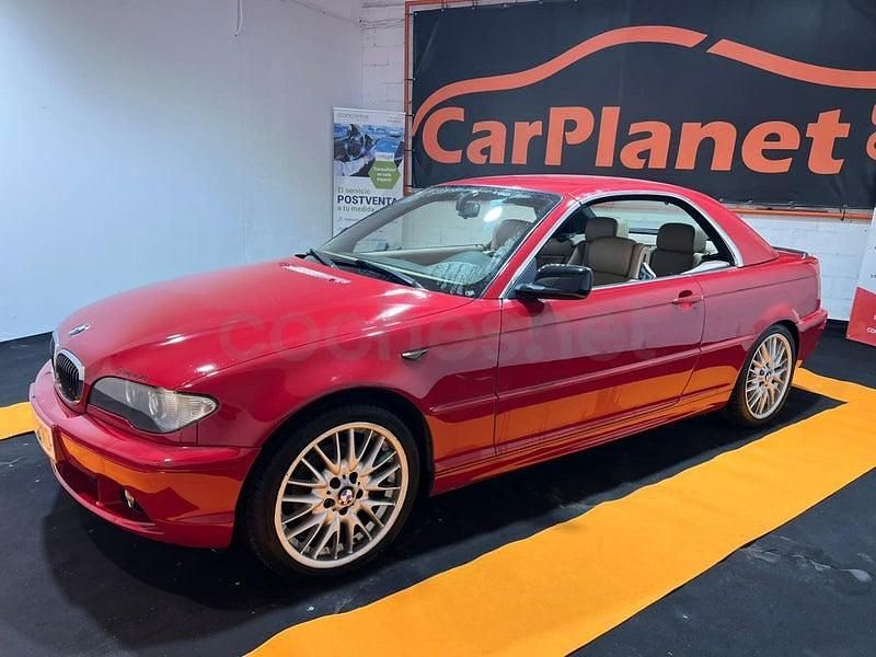 Usado BMW 320 Cabriolet 150 CV (110 kW) 2005 Rojo Descapotable