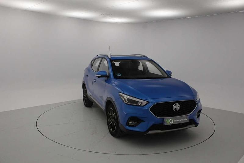 Usado MG ZS Comfort 111 CV (81 kW) 2022 Azul SUV