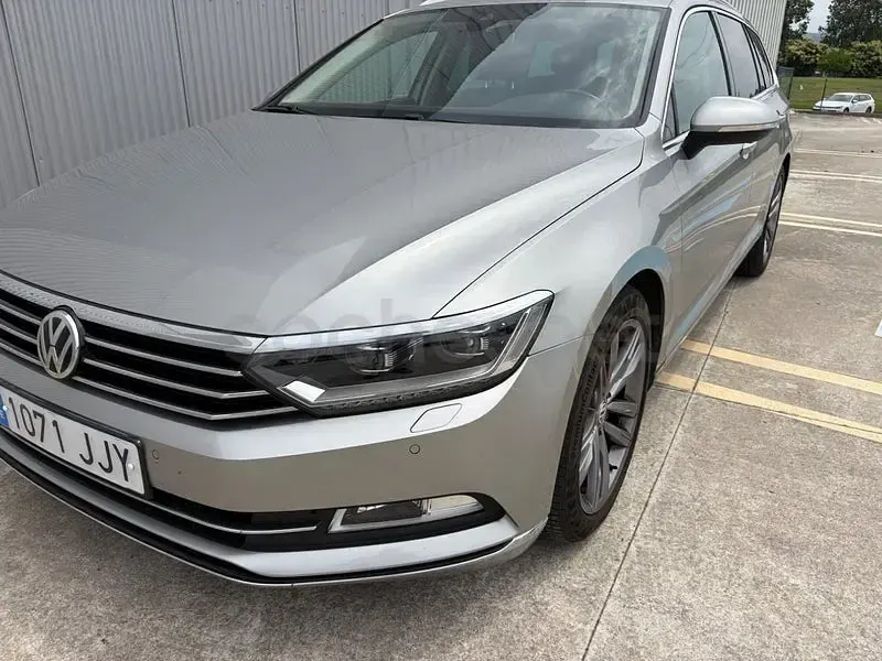 Usado VW Passat Alltrack 190 CV (139 kW) 2016 Gris / plata Familiar