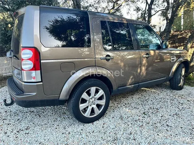 Usado Land Rover Discovery 4 HSE 255 CV (187 kW) 2013 Marrón SUV