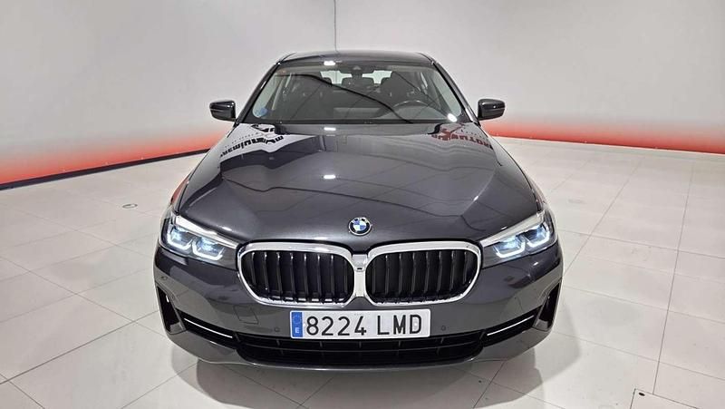 Usado BMW 520 Comfort Edition 190 CV (139 kW) 2021 Negro Berlina