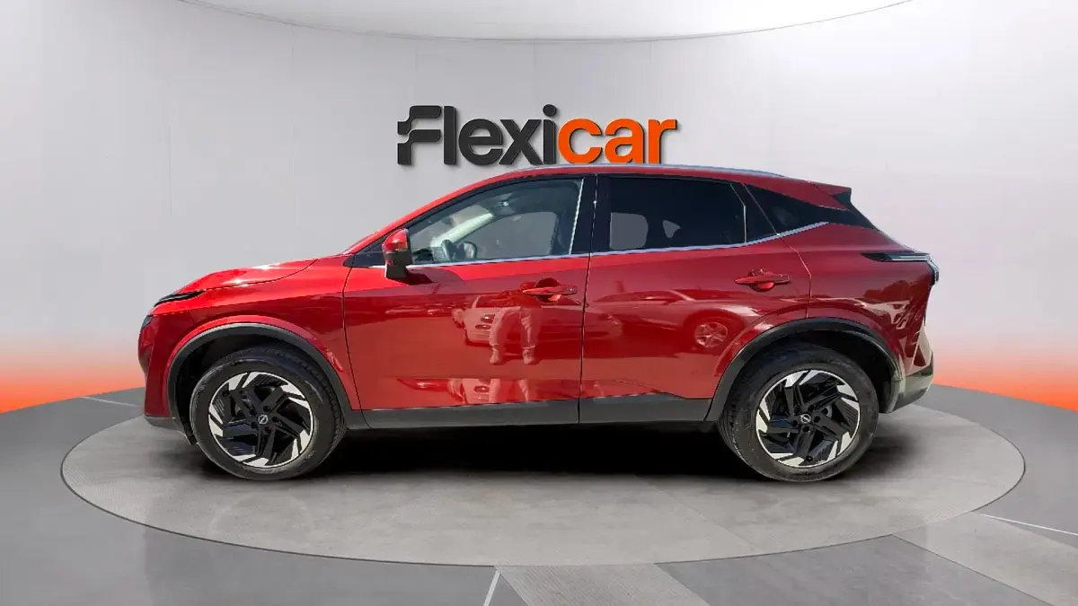 Usado Nissan Qashqai N-Connecta 158 CV (116 kW) 2025 Rojo SUV