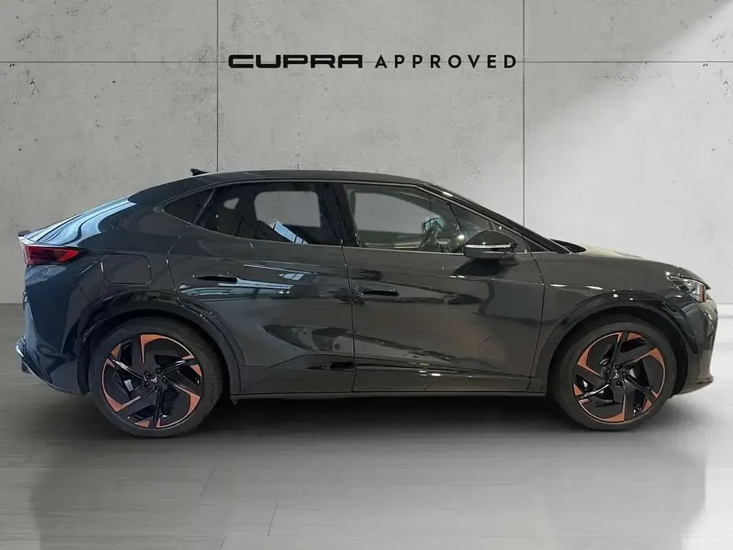 Usado Cupra Tavascan VZ 250 kW (340 CV) 2024 Gris SUV