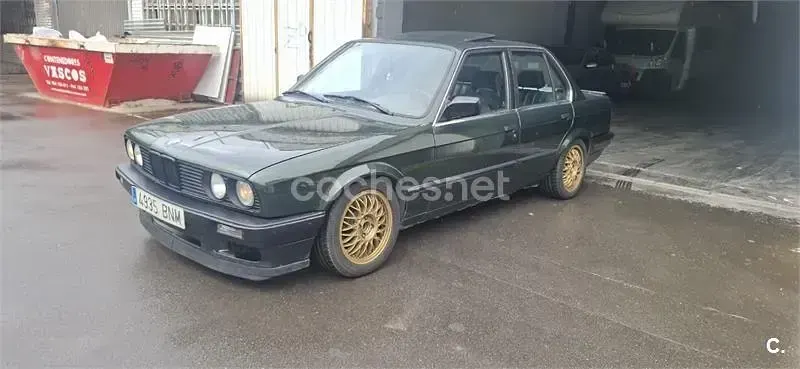 Usado BMW 320 129 CV (94 kW) 1989 Verde Berlina