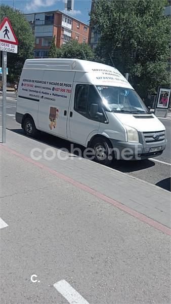 Usado Ford Tourneo Limited 125 CV (91 kW) 2012 Blanco Monovolumen