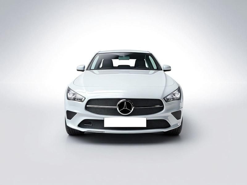 Usado Mercedes CLA250 Shooting Brake 218 CV (160 kW) 2021 Blanco Familiar