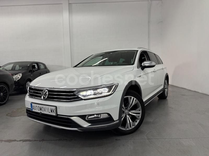Blanco Usado 2017 VW Passat Alltrack Familiar | 15.990 € (Precio justo) - Imagen 1/4