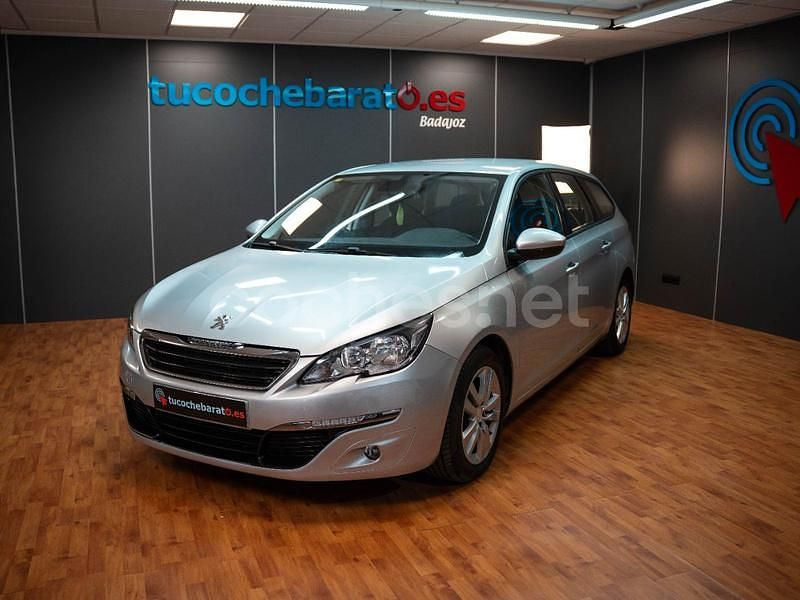 Usado Peugeot 308 SW Active 120 CV (88 kW) 2014 Gris / plata Familiar
