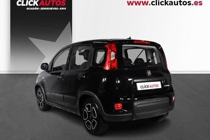 Usado Fiat Panda City Life 70 CV (51 kW) 2022 Negro Utilitario
