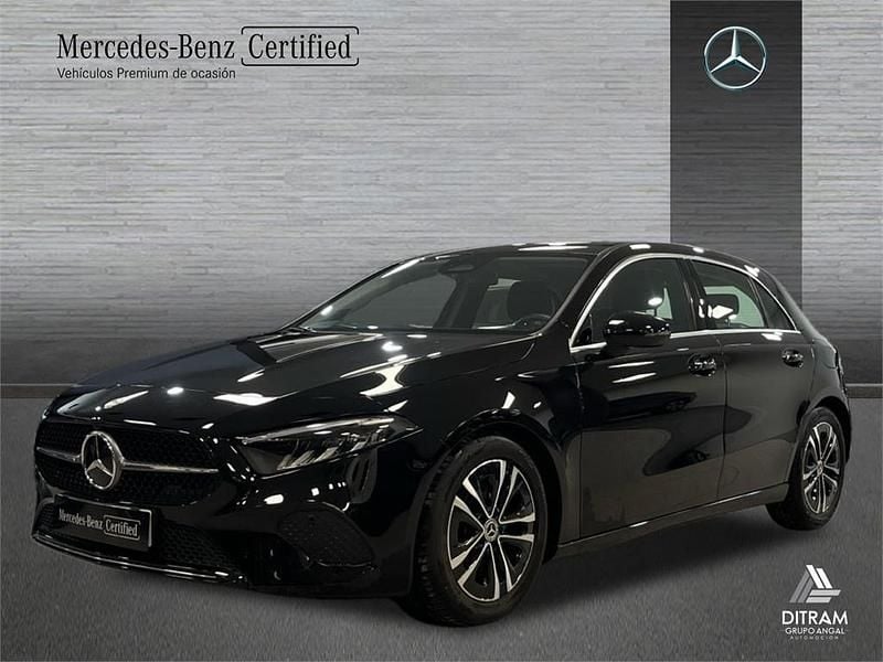 Usado Mercedes A180 Progressive 116 CV (85 kW) 2024 Negro Berlina