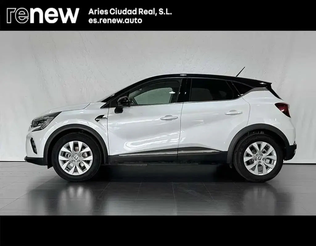 Usado Renault Captur Zen 143 CV (105 kW) 2022 Blanco SUV