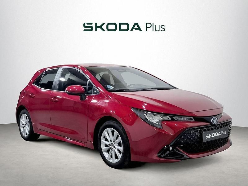 Rojo Usado 2024 Toyota Corolla Active Berlina | 24.500 € (Precio justo) - Imagen 1/4