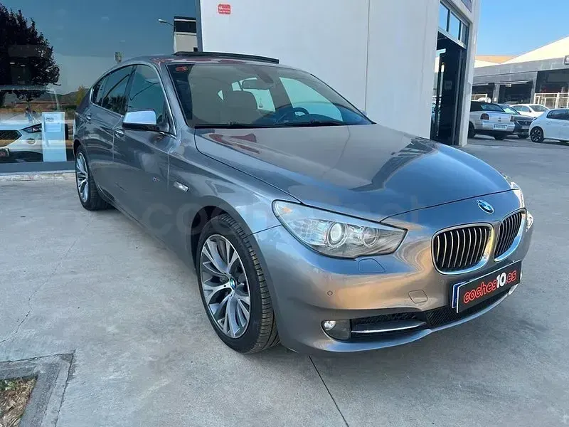 Usado BMW 530 245 CV (180 kW) 2012 Gris / plata Berlina