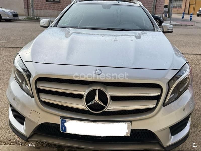 Gris / plata Usado 2014 Mercedes GLA220 AMG line SUV | 16.000 € (Super precio) - Imagen 1/4