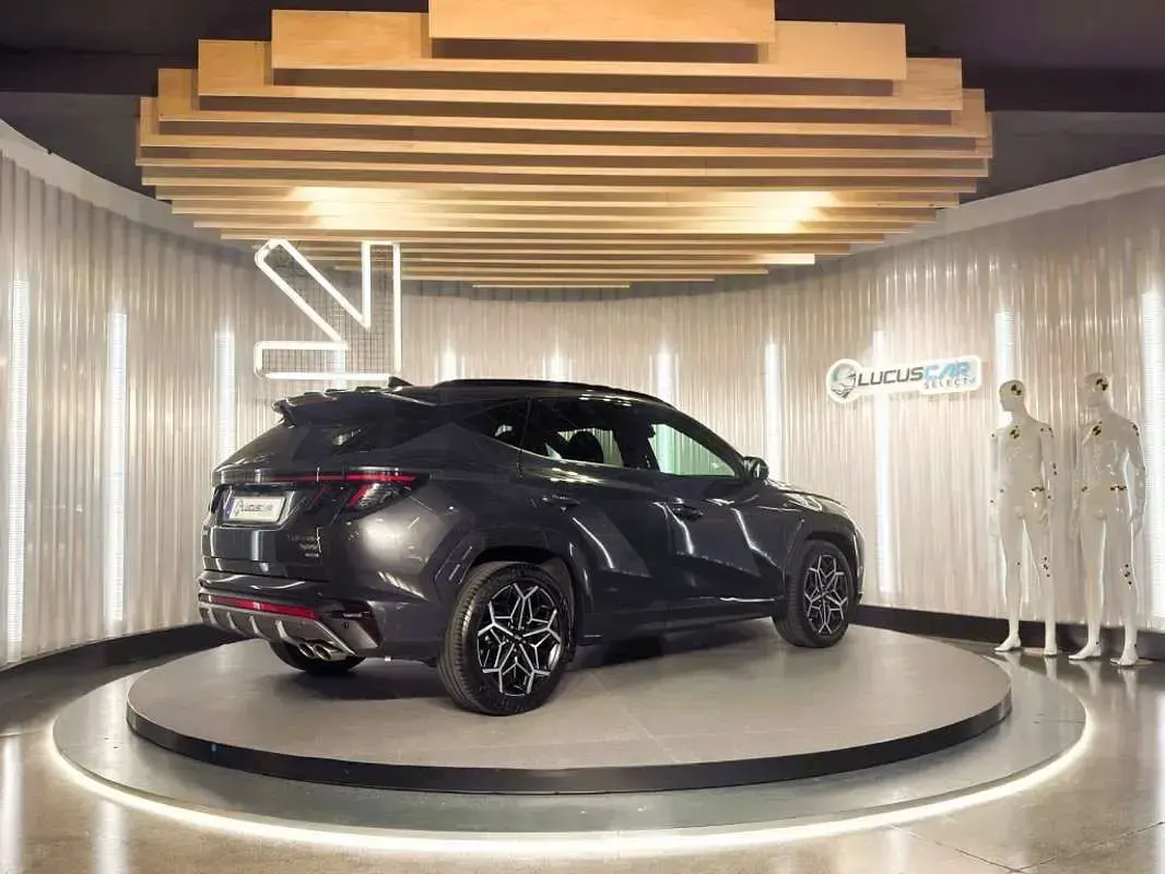 Usado Hyundai Tucson N Line 136 CV (100 kW) 2024 Gris SUV