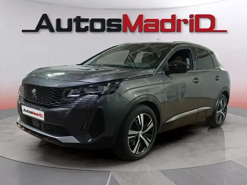 Usado Peugeot 3008 GT 227 CV (166 kW) 2021 Gris / plata SUV