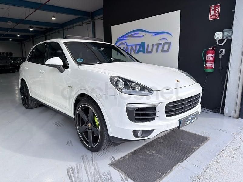 Usado Porsche Cayenne S E-Hybrid 416 CV (305 kW) 2015 Blanco SUV