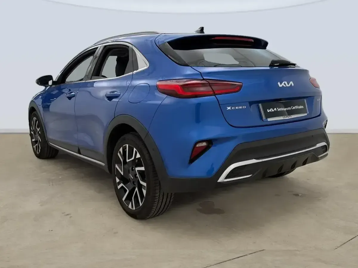 Usado Kia XCeed 141 CV (103 kW) 2024 Azul SUV
