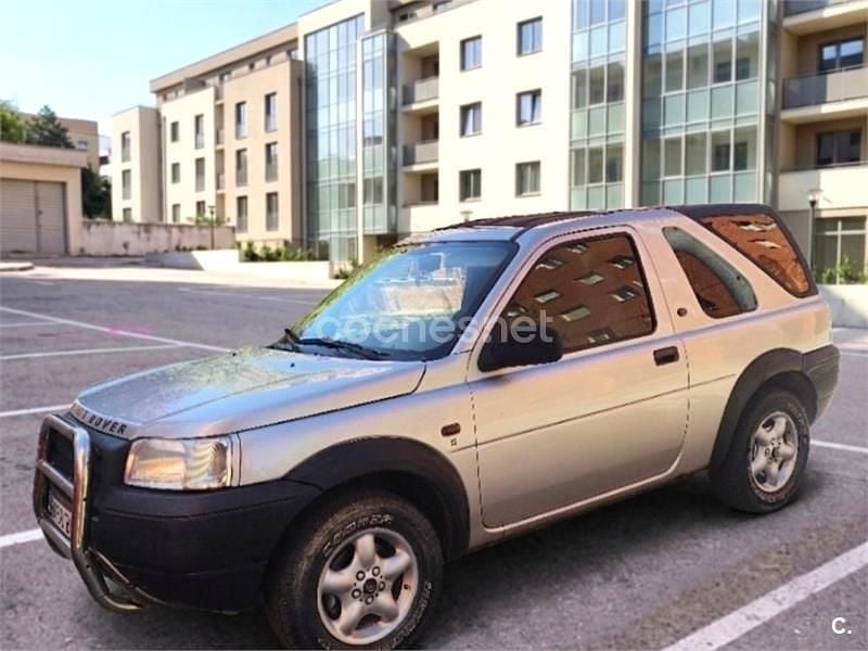 Usado Land Rover Freelander 112 CV (82 kW) 2002 Gris / plata SUV