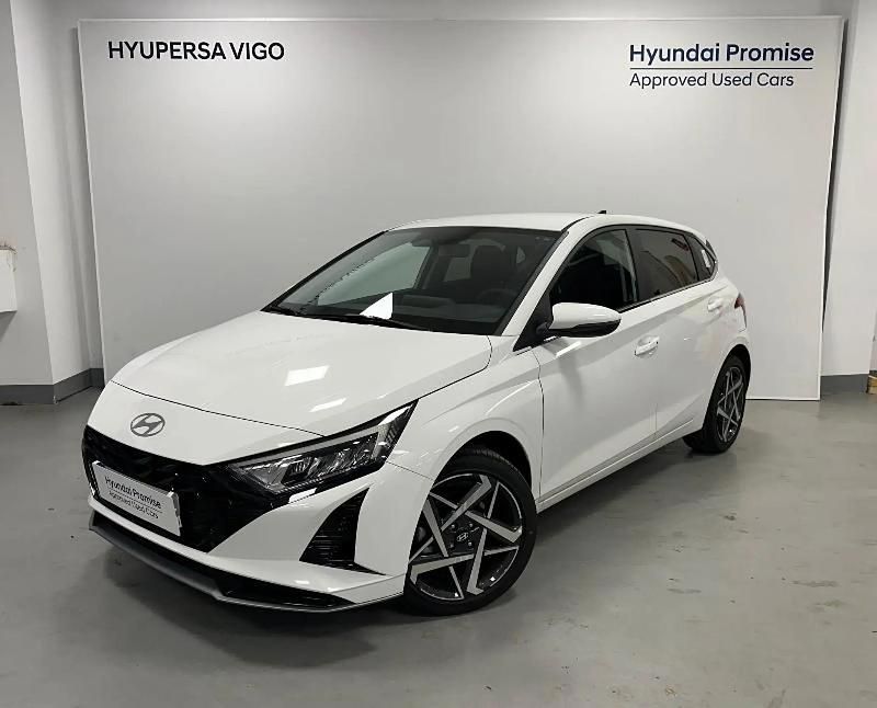Usado Hyundai i20 100 CV (73 kW) 2025 Blanco