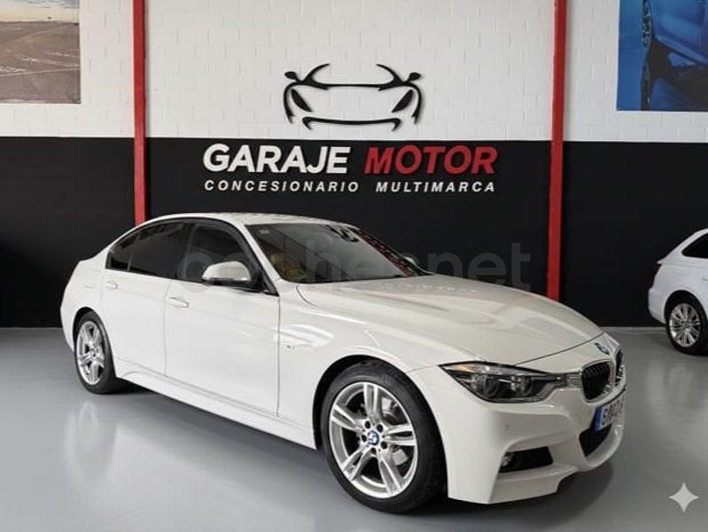 Usado BMW 318 Comfort Edition 150 CV (110 kW) 2015 Blanco Berlina