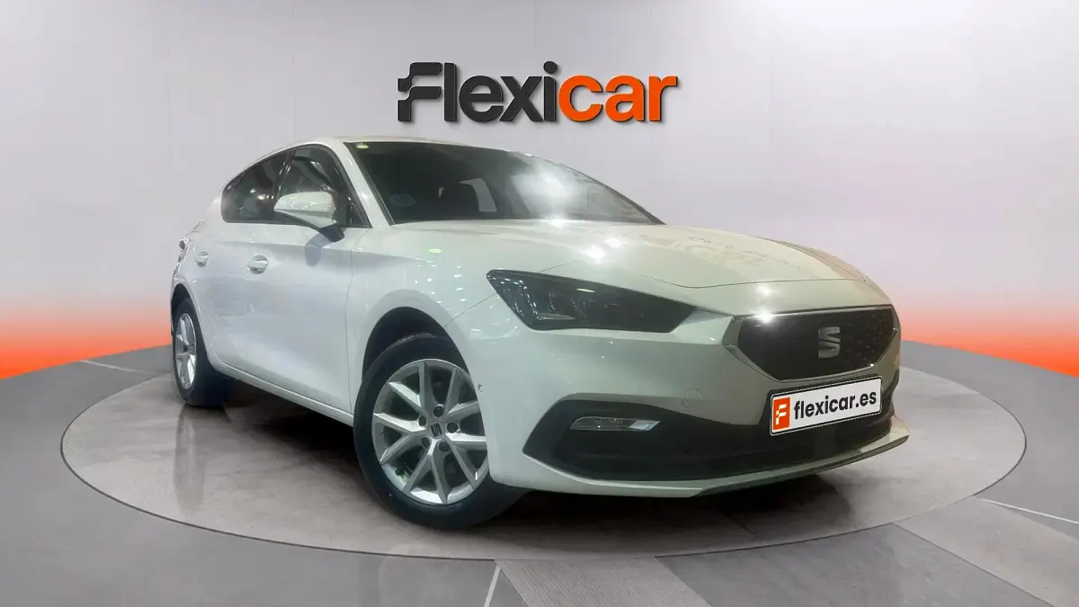 Używany Seat Leon Style 130 KM (95 kW) 2024 Kombi