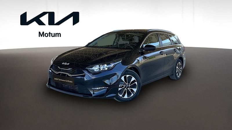 Usado Kia Ceed 100 CV (73 kW) 2025 Black pearl Utilitario