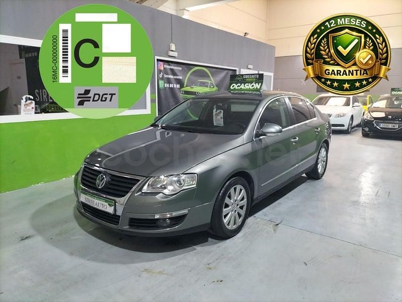 Usado VW Passat Advance 150 CV (110 kW) 2007 Gris / plata Berlina