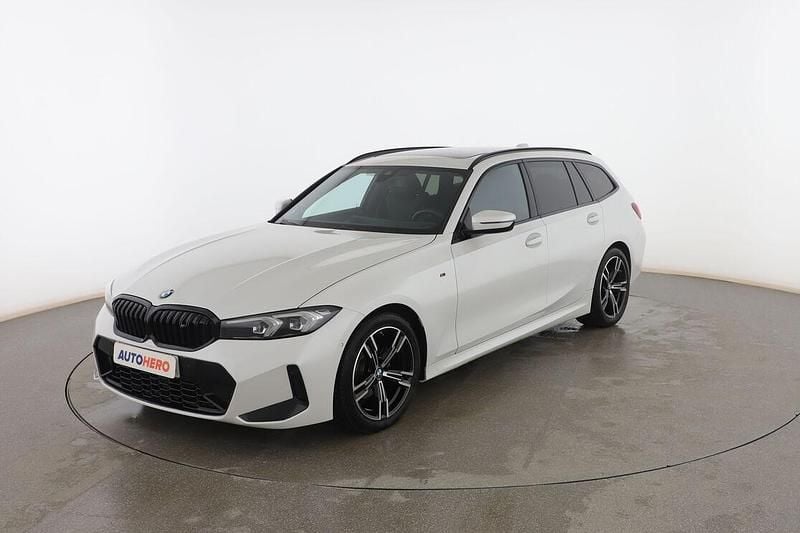 Usado BMW 320e M Sport 190 CV (139 kW) 2024 Blanco Familiar