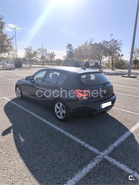 Begagnad BMW 118 Comfort Edition 143 HK (105 kW) 2012 Blå Halvkombi
