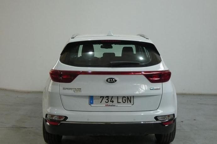 Usado Kia Sportage 136 CV (100 kW) 2020 SUV
