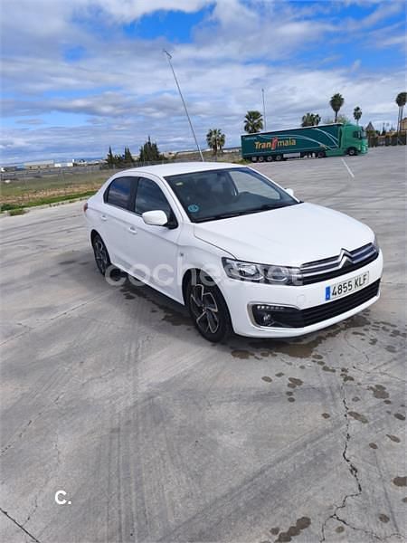 Usado Citroën C-Elysee I Shine 100 CV (73 kW) 2018 Blanco Berlina