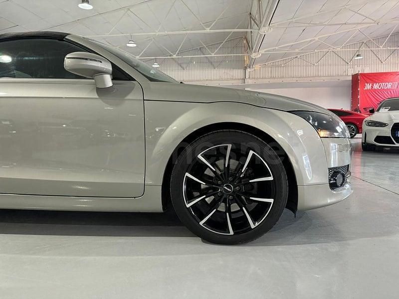 Usado Audi TT Roadster 200 CV (147 kW) 2009 Gris / plata Descapotable