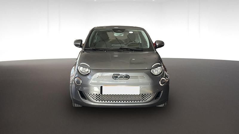 Usado Fiat 500e 86 kW (118 CV) 2024 Mineral grey Berlina