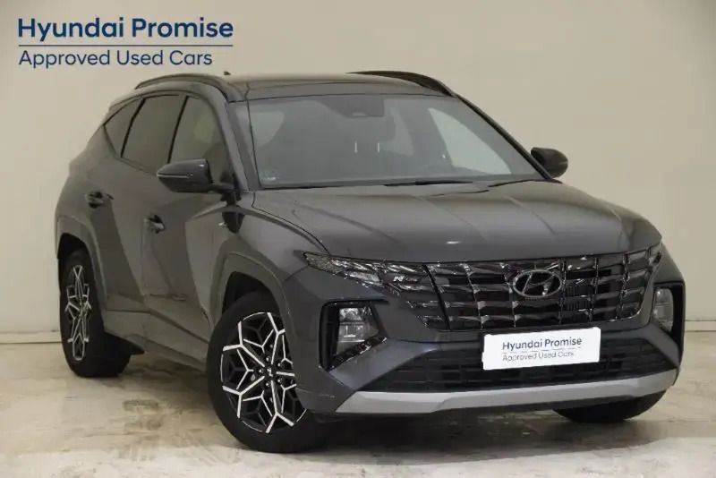 Usado Hyundai Tucson N Line 136 CV (100 kW) 2022 Gris/plata SUV