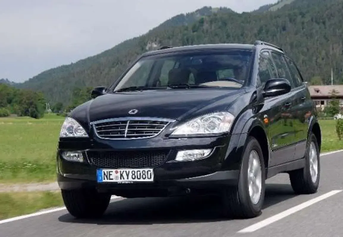 Usado SsangYong Kyron 141 CV (103 kW) 2006 Negro SUV