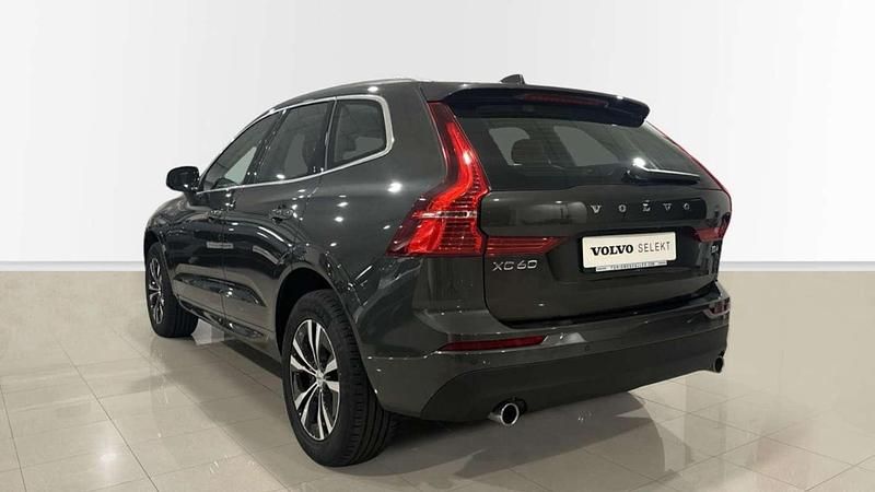 Usado Volvo XC60 Business Edition 197 CV (144 kW) 2021 Verde SUV