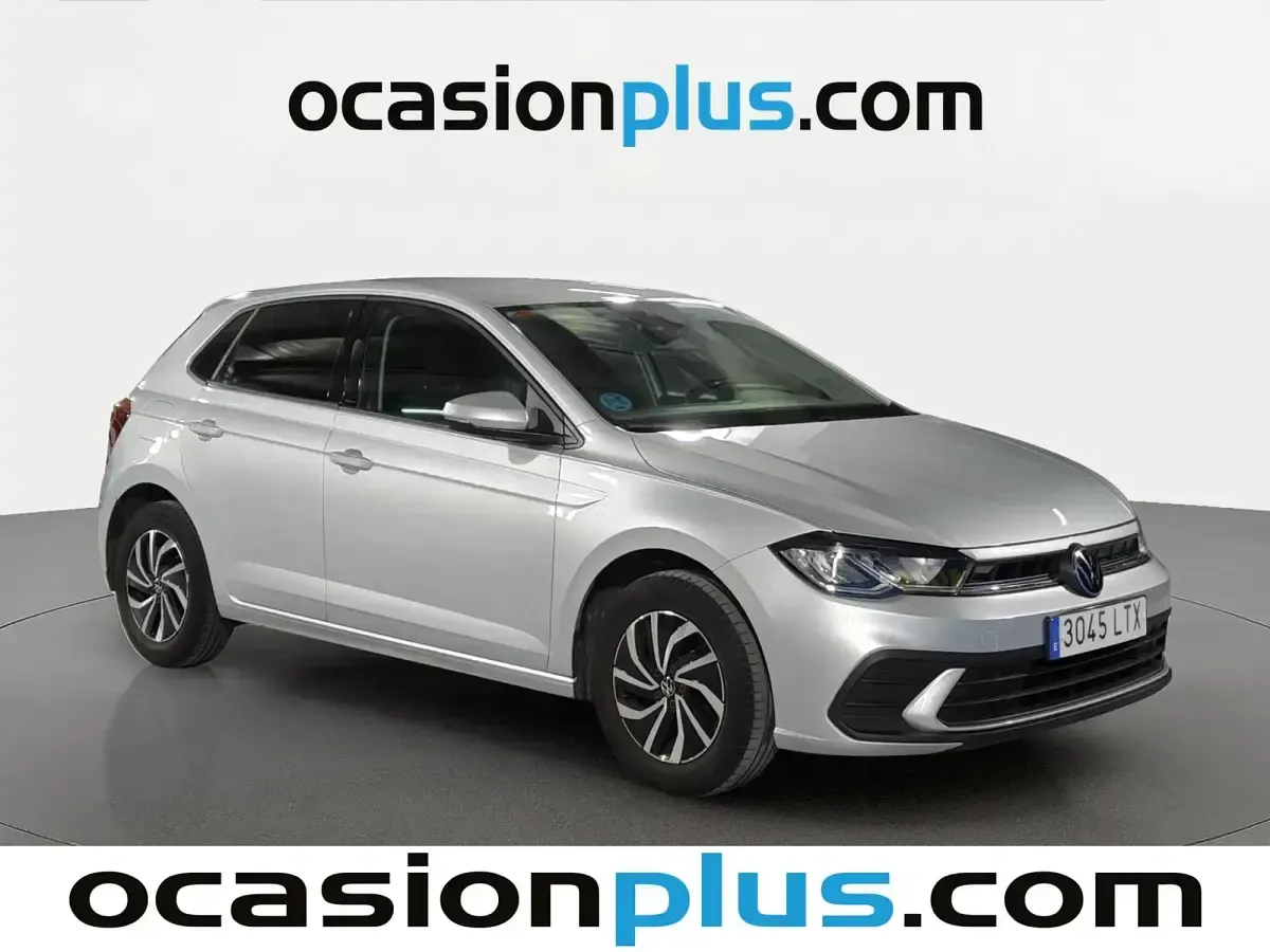 Usado VW Polo Life 95 CV (69 kW) 2021 Gris Utilitario