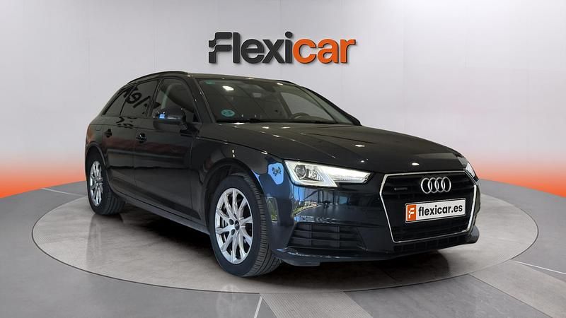 Usado Audi A4 Premium 218 CV (160 kW) 2018 Azul Familiar