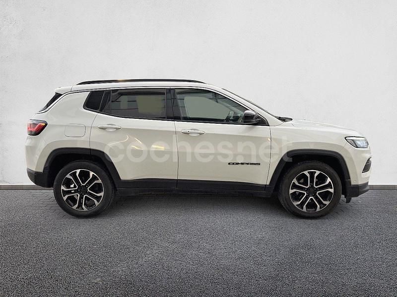 Usado Jeep Compass Limited 130 CV (95 kW) 2022 Blanco SUV