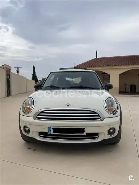 Usado Mini ONE 95 CV (69 kW) 2009 Blanco Utilitario