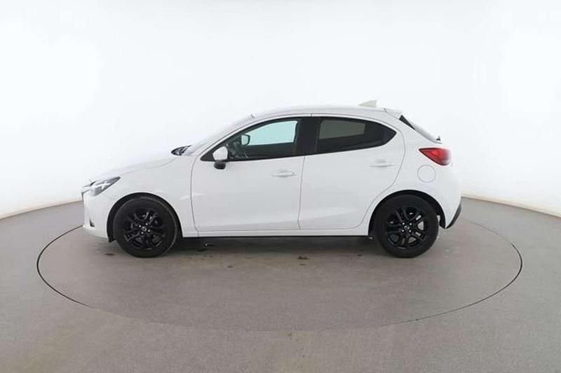 Usado Mazda 2 Edition 91 HP (66 kW) 2018 Branco Sedan